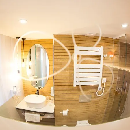 Rimbombin Hotel Burgo