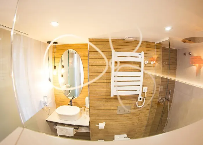 Rimbombin Hotel Burgo